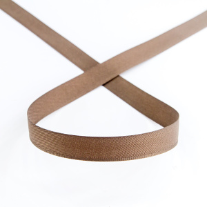 Тесьма брючная PEGA, цвет коричневый, 15 мм. Арт 815744215G1946