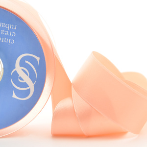 Лента атласная двусторонняя SAFISA, 3 мм, 100 м, цвет 07, персиковый. Арт 110-3мм-07              