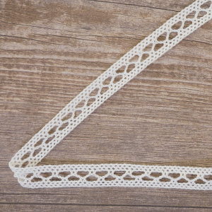 Кружево хлопковое на картонной катушке, цвет белый. Арт VL08.034