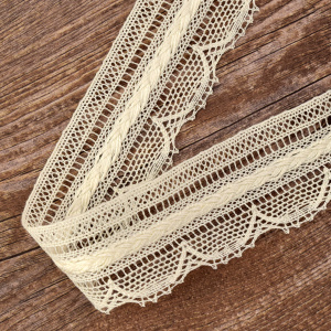 Мерсеризованное хлопковое кружево, 32 мм, цвет шампань. Арт 2177/72
