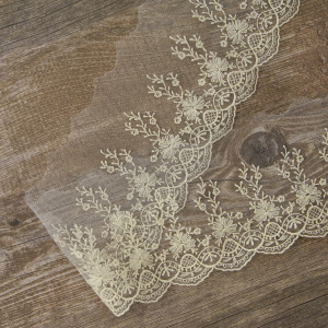 Вышивка на тюле, 87 мм, цвет экрю. Арт I646/02