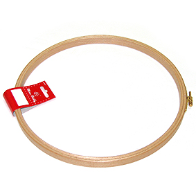 Пяльцы круглые с замком, высота обода 18 мм, диаметр 30,5 см. Арт 209-11                  