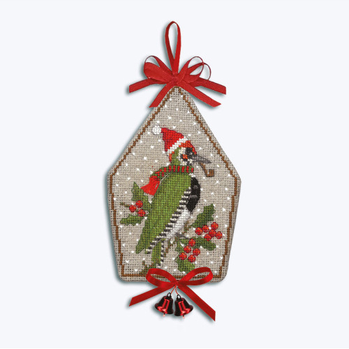 Набор для вышивания елочной игрушки "Little house-Woodpecker"(Маленький домик дятла). Арт 2687