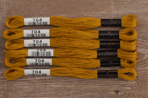 Мулине COSMO однотонный цвет  704       . Арт 25-6/704       