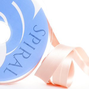 Косая бейка атласная 20 мм, 25 м, цвет 83, чайная роза. Арт 6260-20мм-83            