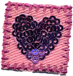 Термоаппликация HKM "Сердечко из пайеток". Арт 32843/1SB