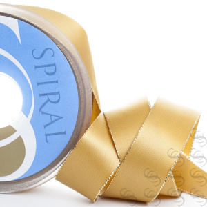 Лента атласная SAFISA с люрексным кантом по краям, 7 мм, 25 м, цвет 54, бежево-золотистый. Арт 25190-07мм-54           