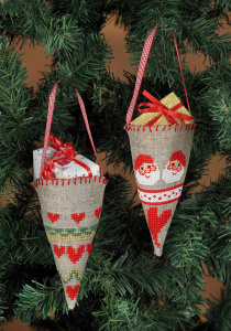 Набор для вышивания ёлочных украшений "Рождество" . Арт 21-3246