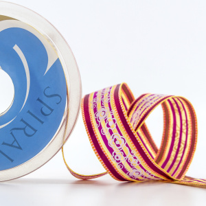 Лента с рисунком SAFISA, 25 мм, цвет бордо/желтый. Арт 25239-25-03             