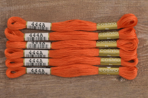 Мулине COSMO однотонный цвет  444       . Арт 25-6/444       