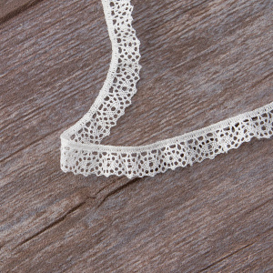 Кружево мерсеризованное эластичное, 13 мм, цвет белый. Арт E041/01                 