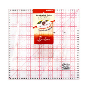 Линейка для пэчворка с градацией в сантиметрах, квадрат 32 см. Арт NL4192          