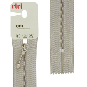 Молния металл, Ni, слайдер Kuke, на люрексной тесьме, 4 мм, неразъёмная,18 см, цвет тесьмы серебро. Арт 3420910/18/3200         