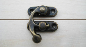 Затворы для шкатулок. Арт 11.111/G002