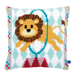 Набор для вышивания подушки "Цирковой лев". Арт PN-0153877