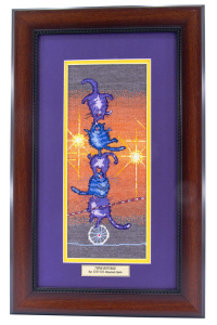 Вышитая картина "Кошачья горка". Арт Модель 07.011.03