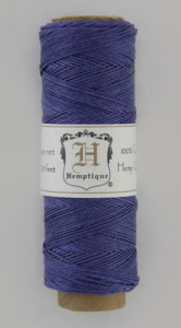Шнур из пеньки HEMPTIQUE на катушках #10 - 0,5 мм, 62,5 м, 25 г. Арт HS10CO-BLU25            