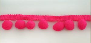 Тесьма с помпонами MATSA цвет ярко-розовый. Арт 96924/2145