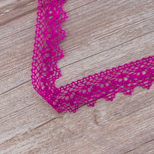 Мерсеризованное хлопковое кружево, 25 мм, цвет цикламеновый. Арт 3207/25                 