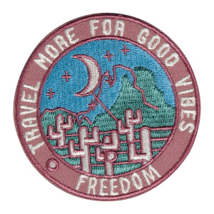 Термоаппликация "Больше путешествовать, чтобы получить хорошее настроение". Арт 39439