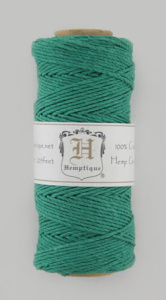 Шнур из пеньки HEMPTIQUE на катушке #20 - 1 мм, 62 ,5 м, 50 г. Арт HS20CO-GRN-50           