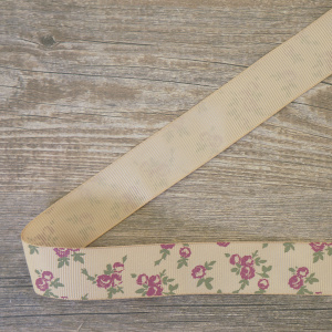 Лента репсовая на картонной катушке "Розочки". Арт VR22.459