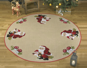 Набор для вышивания коврика под ёлку "Санта и снеговик". Арт 45-1216                 
