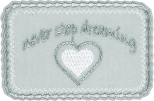 Термоаппликация "Никогда не переставай мечтать". Арт 42959