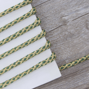 Шнур плетеный PEGA с люрексом, золото с зеленым, 7 мм, 15 м. Арт 881218724DX704