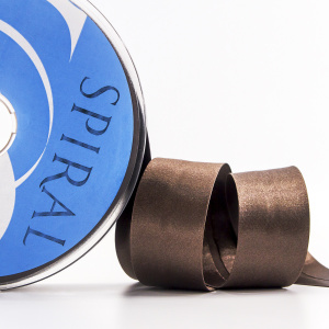 Косая бейка атласная 30 мм, 25 м, цвет 17, темно-коричневый. Арт 6260-30мм-17            