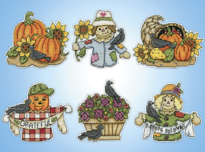 Набор для вышивания елочных украшений "Друзья по урожаю". Арт 6893