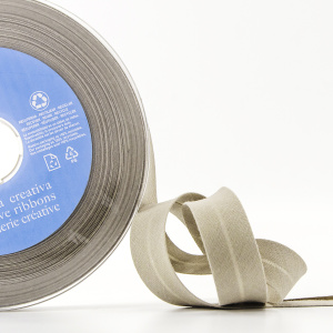 Косая бейка хлопок/полиэстер 20 мм, 25 м, цвет 27, светло-серый. Арт 6120-20мм-27            