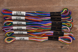 Мулине COSMO однотонный цвет  258       . Арт 25-6/258       