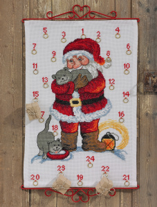Набор для вышивания календаря "Санта с котами". Арт 34-3265