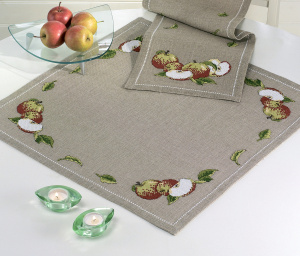 Набор для вышивания скатерти "Яблоки" . Арт 27-2770                 