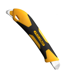 Нож универсальный компактный Olfa с многофункциональным выступом. Арт XMT-1