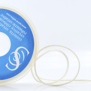 Шнур атласный SAFISA 2,5 мм, 25 м, цвет 56, кремовый. Арт 462-56                  