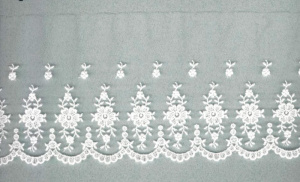 Вышивка на тюле, 110 мм, цвет белый. Арт I613/01
