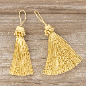 Кисть декоративная на шнуре, длина 95 мм, цвет медовый. Арт KY - 06-col.PE - 5