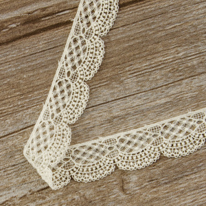 Кружево-вышивка на тюле, 15 мм. Арт 42272/58