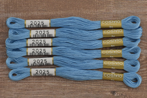 Мулине COSMO однотонный цвет  2025      . Арт 25-6/2025      