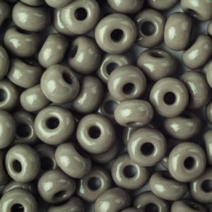 Бисер №10, 5 г., цвет 43020. Арт G 43020