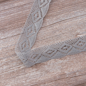 Мерсеризованное хлопковое кружево, 25 мм, цвет серый. Арт 2023/W3