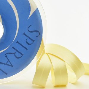 Косая бейка атласная 20 мм, 25 м, цвет 10, шампань. Арт 6260-20мм-10            