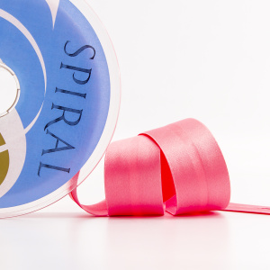 Косая бейка атласная 30 мм, 25 м, цвет 29, ярко-розовый. Арт 6260-30мм-29            