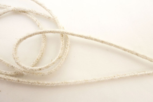 Шнур плетеный, 1,5 мм, цвет небеленый, цена за бобину 25 м. Арт P0894