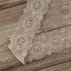 Кружево-вышивка на тюле, 35 мм. Арт 42231/F3