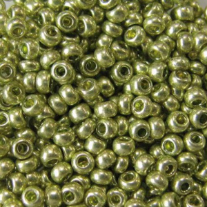 Бисер Preciosa №10, 5 г., цвет №18154 светло-оливковый зеленый металлик золь-гель. Арт G 18154