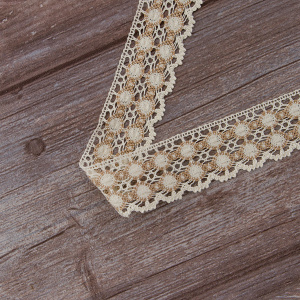 Мерсеризованное хлопковое кружево, 40 мм, цвет экрю с бежевым. Арт 3680/T1