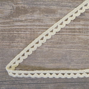 Кружево хлопковое на картонной катушке, цвет кремовый. Арт VL09.004
